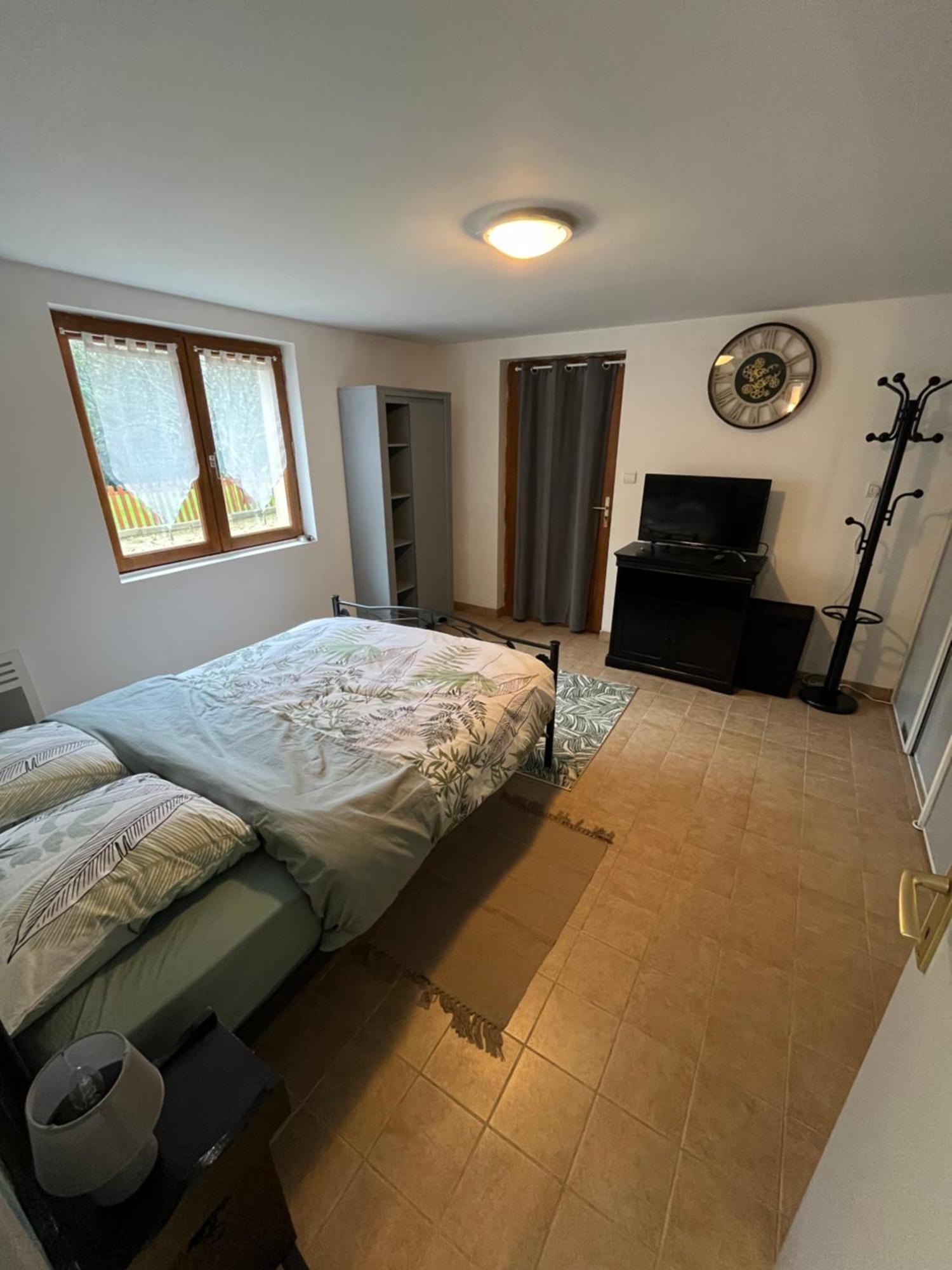Logement Paisible En Bord De Vienne Bonneuil-Matours المظهر الخارجي الصورة